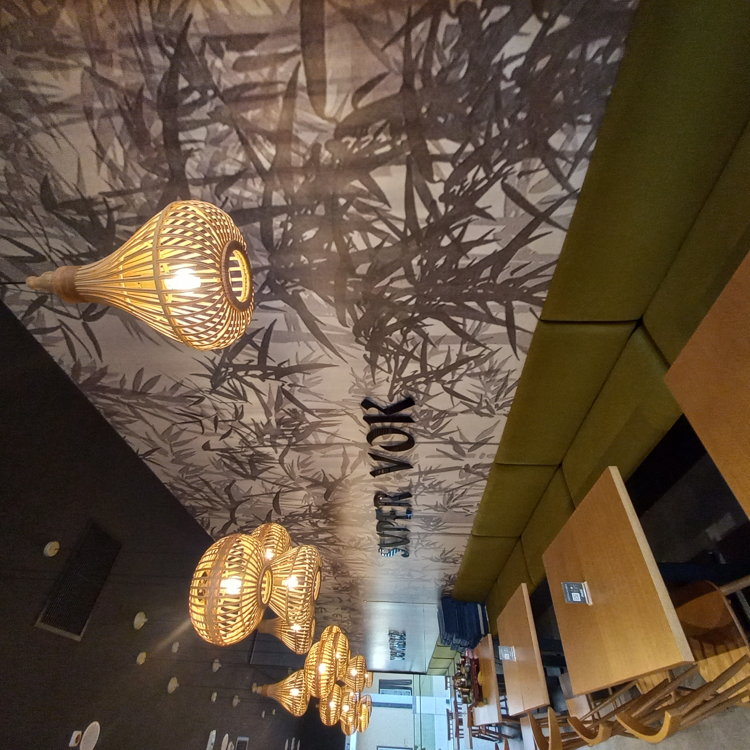 Restoran Super VOK — brendiranje, rad Ultimate Design