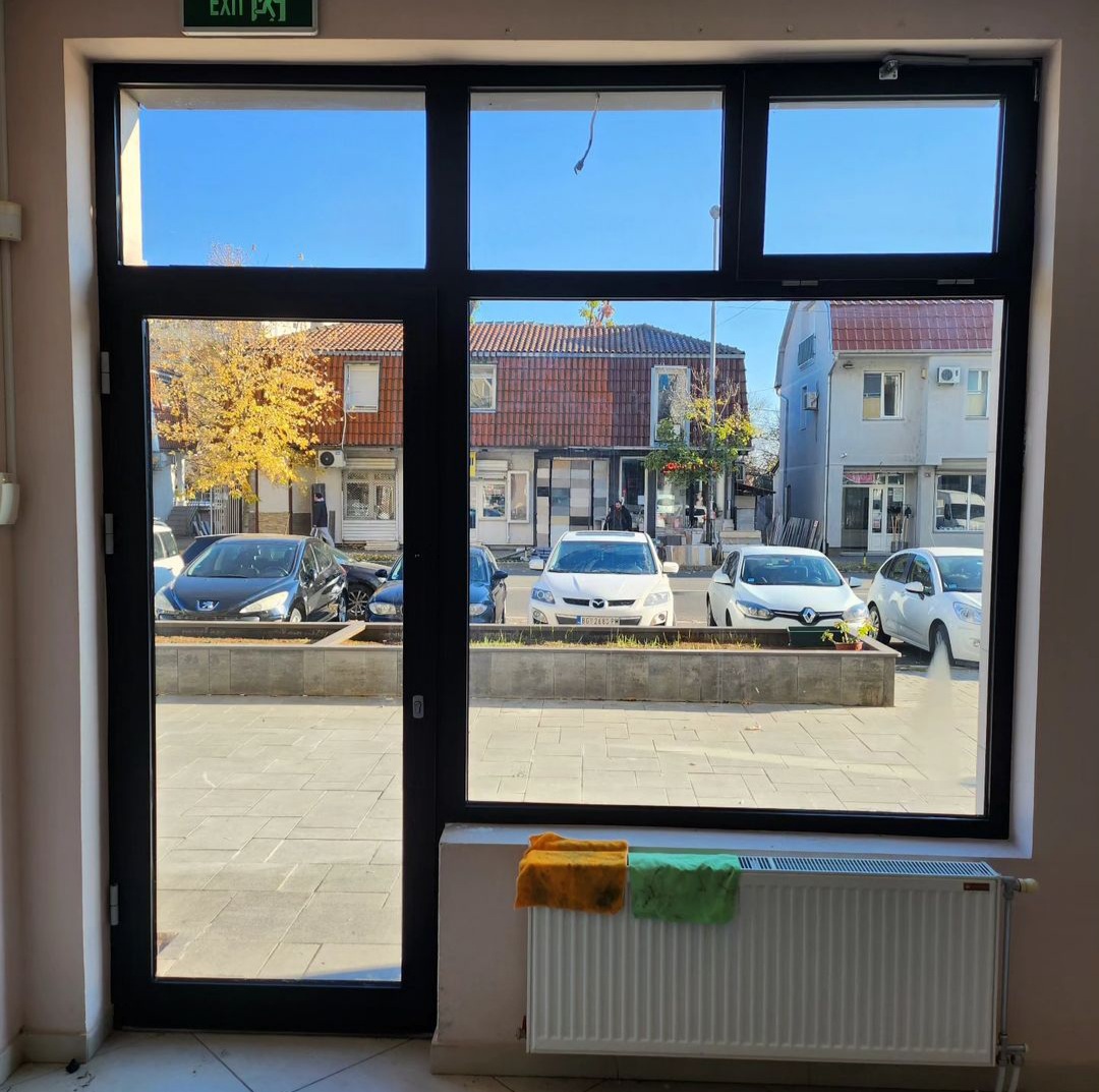 Presvlačenje stolarije folijom — realizovan rad Ultimate Design, fotografija 12